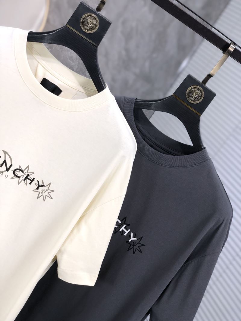 Givenchy T-Shirts